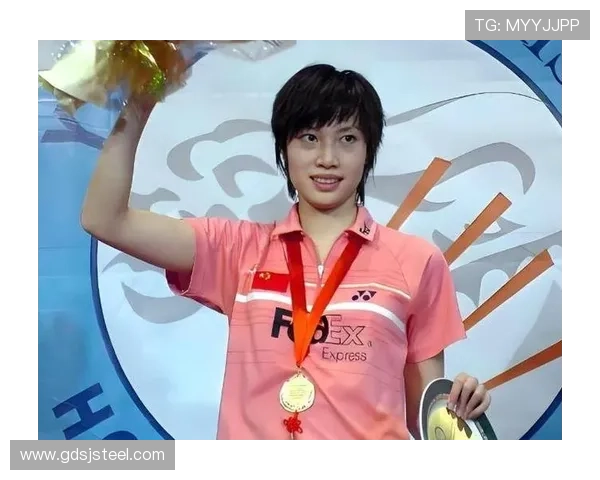 专访羽毛球女将刘芳揭秘她成功背后的努力与坚持